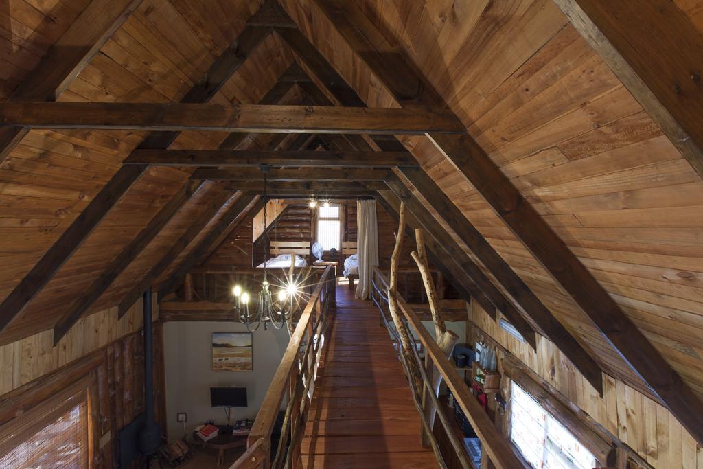 A Log Home At Buffalo Creek Buffeljagsrivier Exterior photo