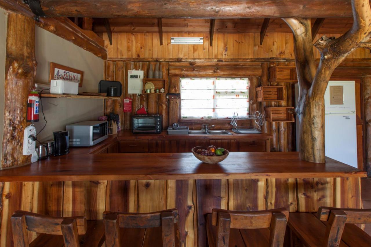 A Log Home At Buffalo Creek Buffeljagsrivier Exterior photo